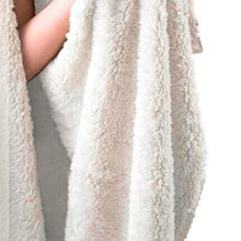 Charger l&#39;image dans la galerie, Gorgeous Plush Owl Hooded Sherpa Blankets